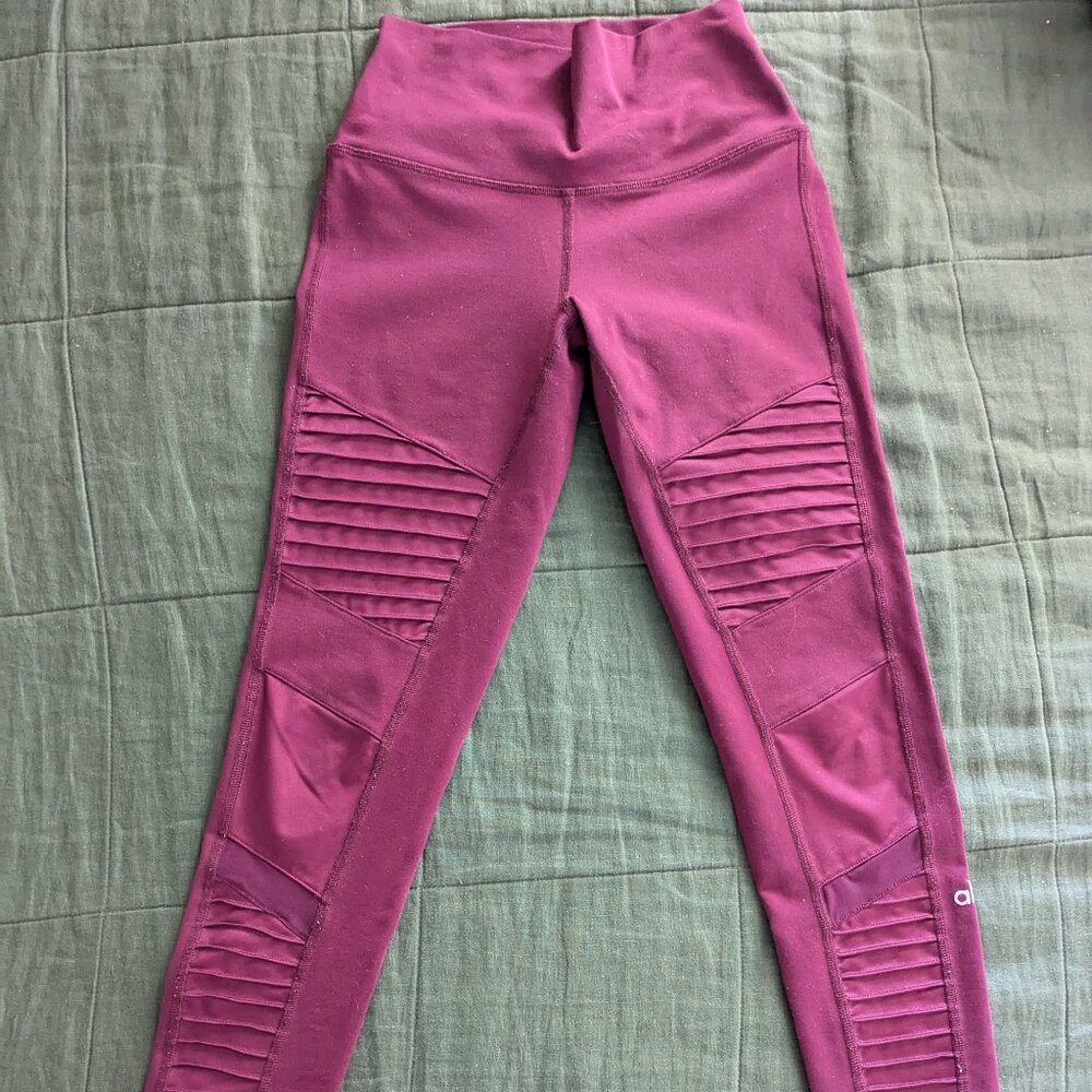 Alo Yoga Leggings